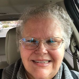 Meet your Posher, Catherine